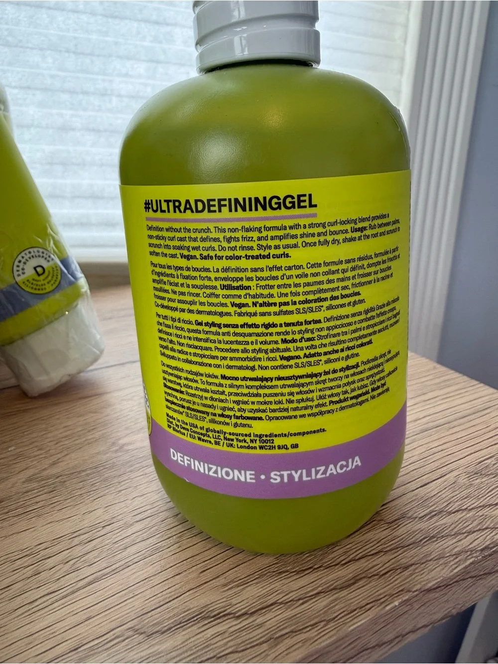 *NEW*12oz*DevaCurl* Ultra Defining Gel